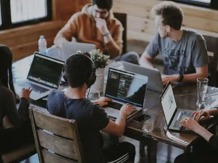 Saas Application